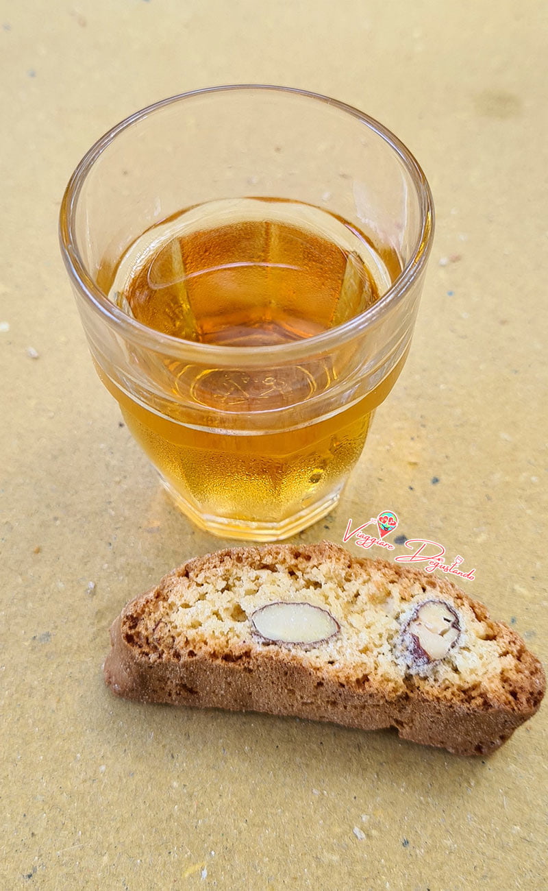 Cantucci e Vin Santo